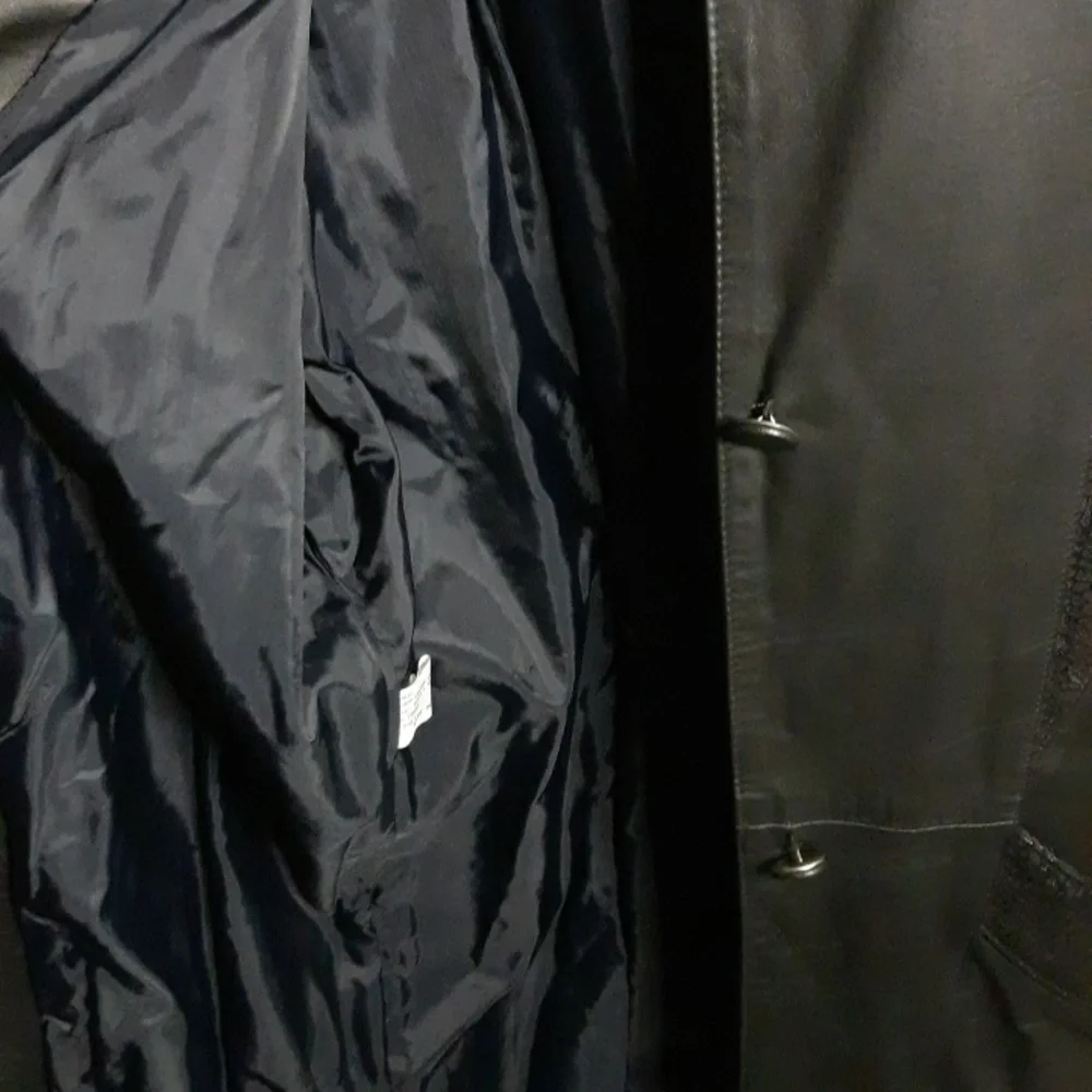 Genuine Black Leather Jacket - Picture 8 of 10
